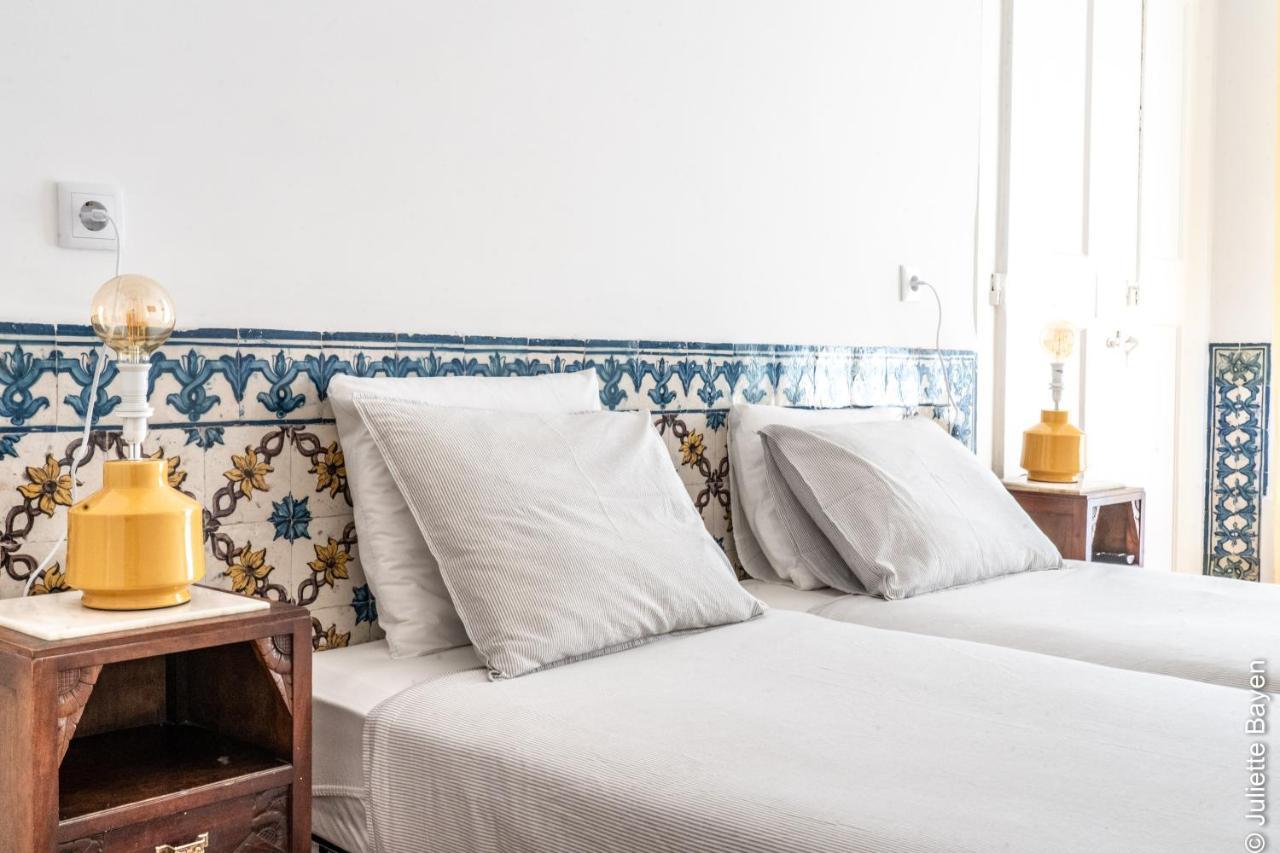 Azulejos Cais Sodre B&B Lisbon Bagian luar foto